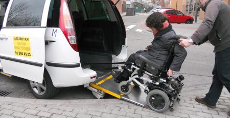 ADAPTAR UN COCHE PARA PERSONAS CON MOVILIDAD REDUCIDA